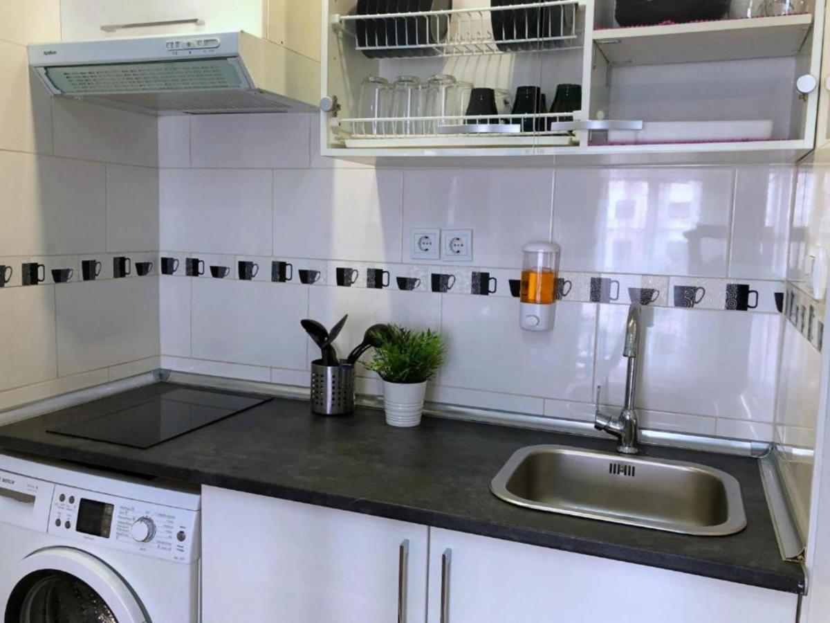 Apartamentos Smartrenting Gran Via Madrid Ngoại thất bức ảnh