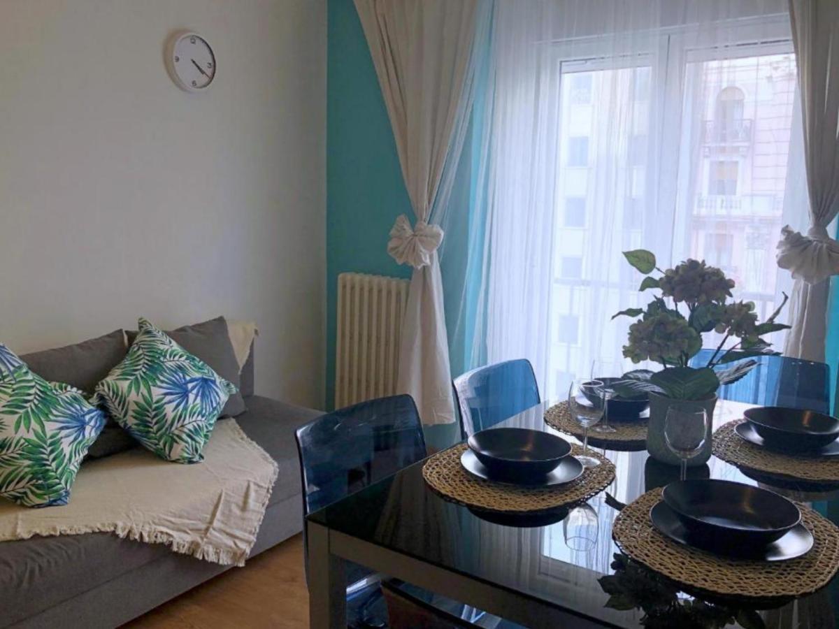 Apartamentos Smartrenting Gran Via Madrid Ngoại thất bức ảnh