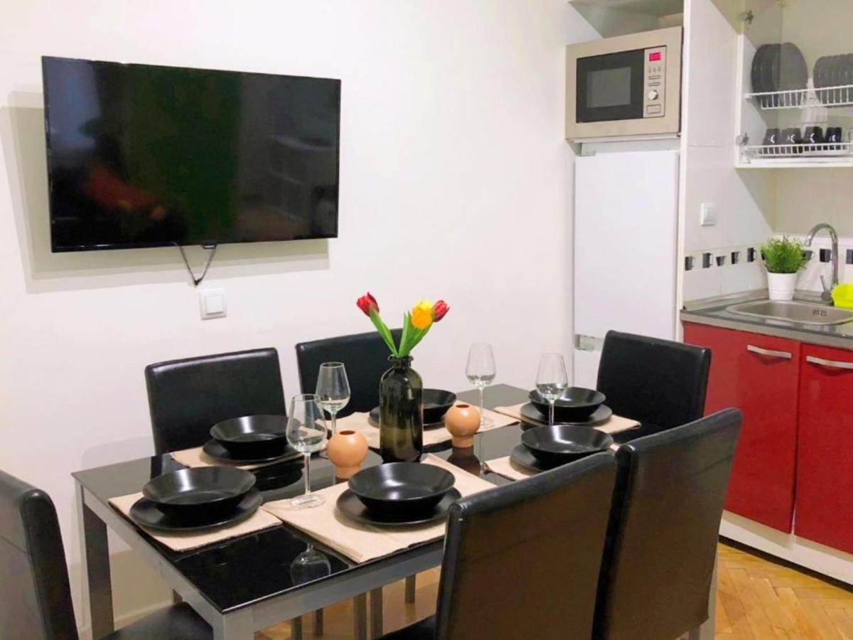 Apartamentos Smartrenting Gran Via Madrid Ngoại thất bức ảnh